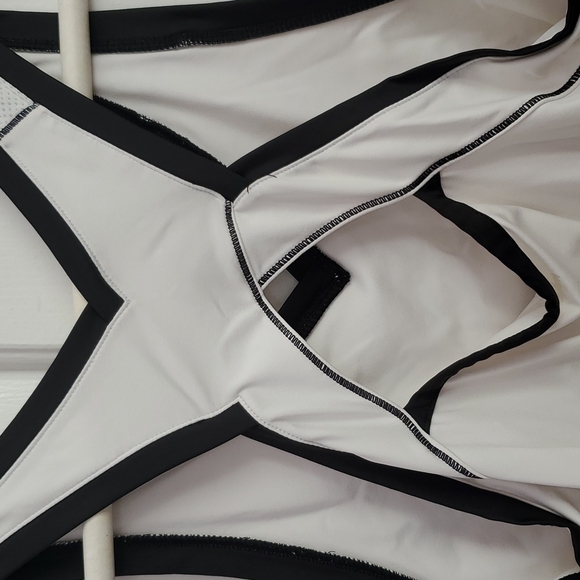 New Balance Run Tank Top Workout - Picture 7 of 7